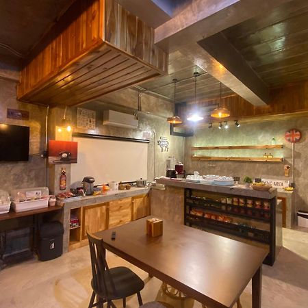Nan Arena Place Bagian luar foto